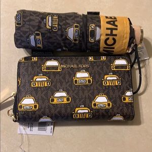 Mk matching Wallet and umbrella